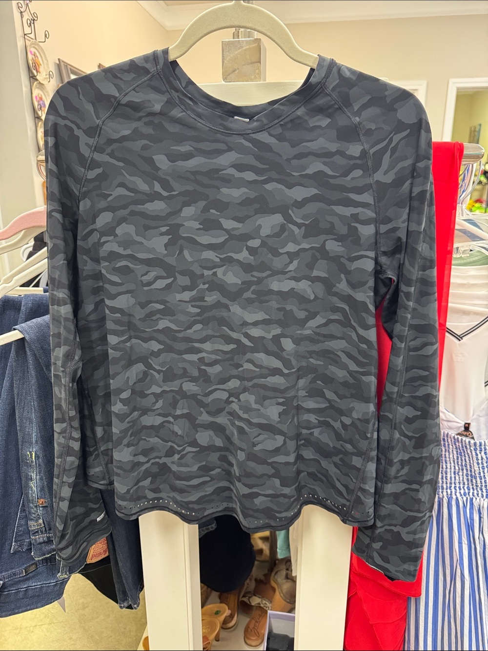 lululemon athletica Men's-Style Long Sleeve Camo Crew — Charcoal & Slate